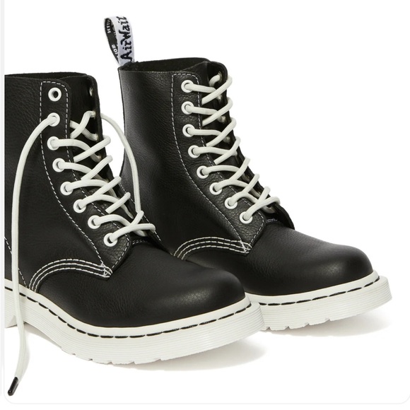 DR MARTENS 1460 PASCAL BW BOOTS - Picture 2 of 16